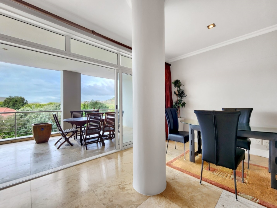 2 Bedroom Property for Sale in Mouille Point Western Cape